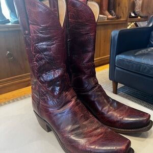 Lucchese Leadville Black Cherry